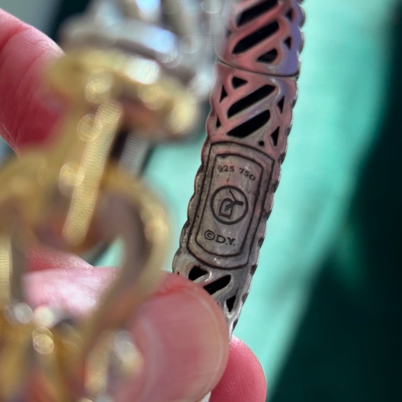 David Yurman Large 18K + Sterling Lock Cuff - Picture 3 of 14